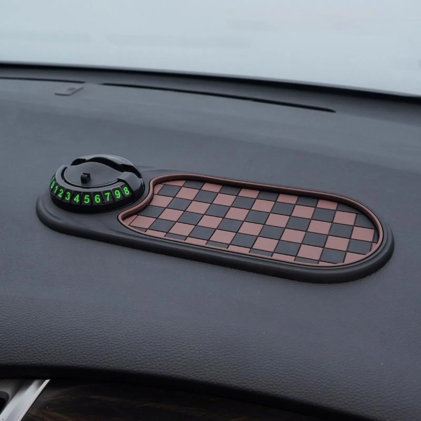 Car Anti-slip Mat Phone Holder 360-degree Rotation Car Dashboard Mat with Phone Holder for Anti-slip Wear Resistant for Safe