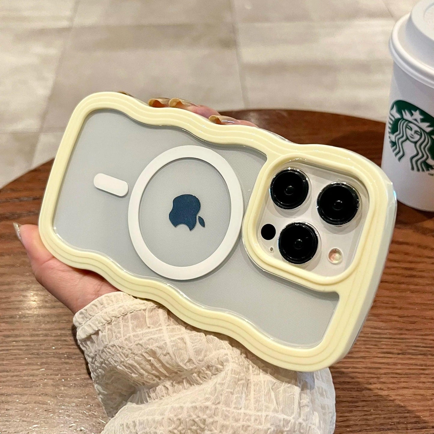 Luxury Wavy Lines Magsafe Wireless Charge Case For iphone - IDefend