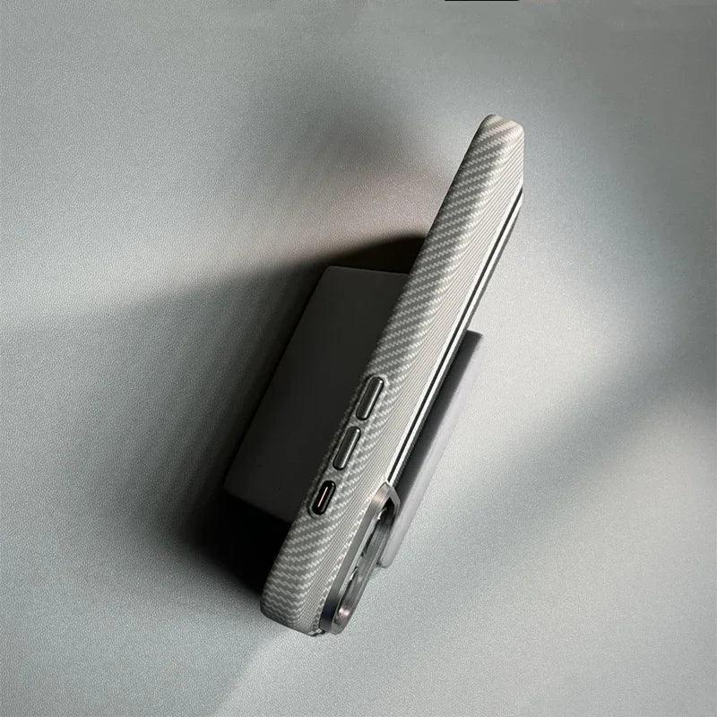 Carbon fiber texture Magsafe case for iphone - IDefend