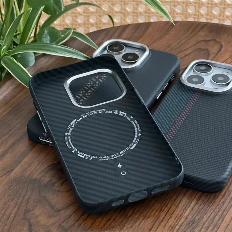 Geometric Carbon Fiber texture 3D Relief Magsafe case for iphone