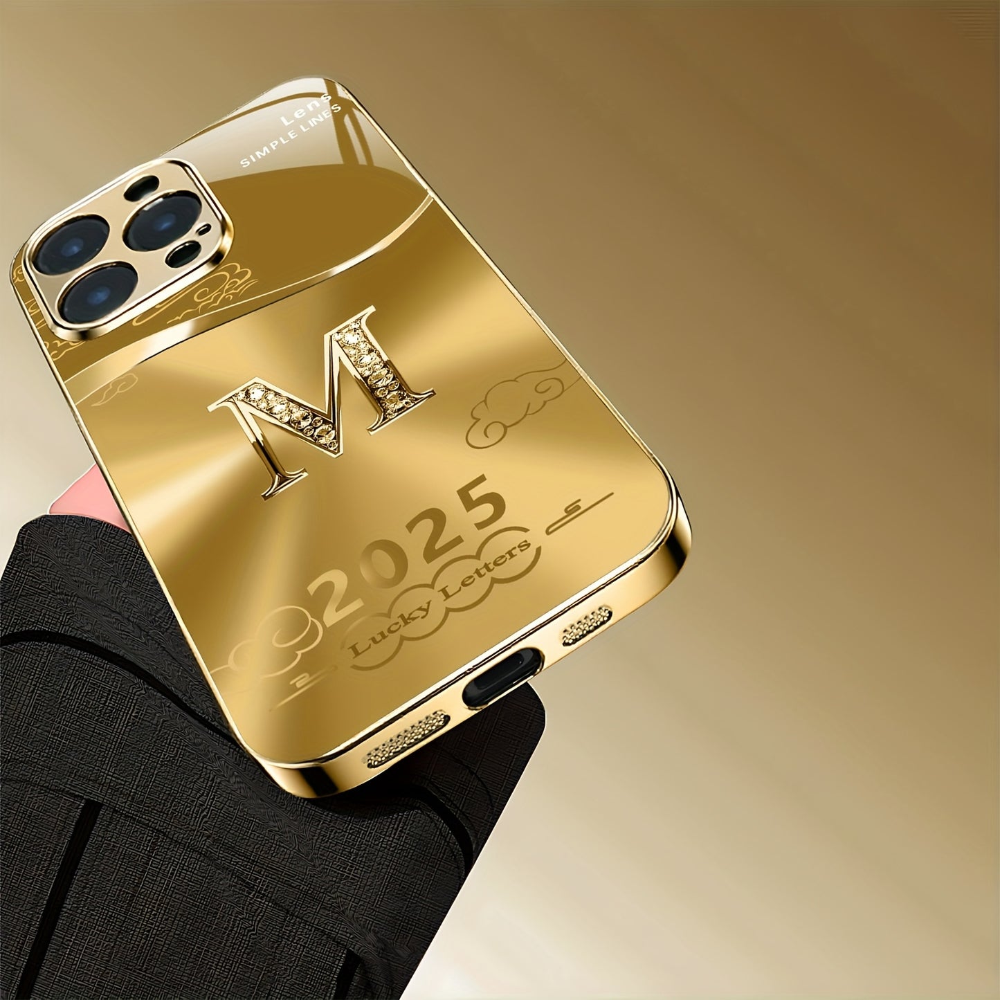 Light Luxury Fashion Auspicious Cloud Letter M Pattern Golden Plated Phone Case, Suitable for iPhone 16/16 Pro/16 Plus/16 Pro Max/15/15 Pro/15 Pro Max/14/14 Pro/14 Plus/14 Pro Max/13/13 Pro/13 Pro Max/13 Mini/12/11, Full Cove